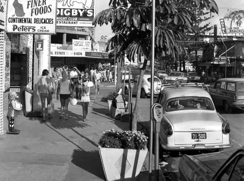 Cavill Ave & Orchid Ave 1967